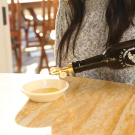 Pour Spout, Self Closing Stainless Steel Pour Spout | Olive Oil Pour Spout, Balsamic Vinegar Pour Spout, Liquor Bottle Pour Spout | Flip Top Speed Pourers Fit Most Bottles - Long Lasting - Durable (1)