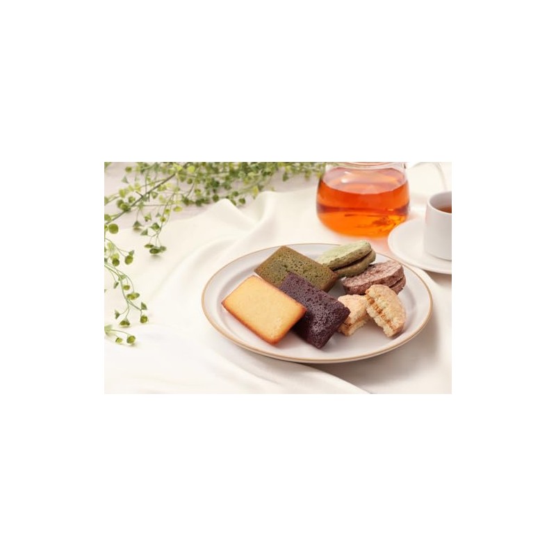 Home-ground Almond Gateau Selection, Pack of 12