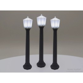 D5 DEM Model Smiths HO Scale Street Lamp / Street Light / Lamp Post - White Faceted Top 3 Pack