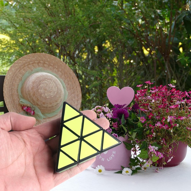 1x1x3 Pyramide Speed Cube Slim Pyraminx Puzzle Triangle Twist Magic