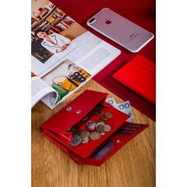 Betlewski - Small Leather Wallet for Women - RFID Blocker Card Wallet - Small Purse - Natural Leather Wallet with Many Card Slots and Coin Compartment in Red - 13 x 9 x 3.5 cm, red, Classic