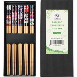 52USA Bamboo Chopsticks Reusable with Case, 5 Pairs–Natural Wooden Chopsticks Gift Set for Sushi, Noodles, Ramen & Asian Cuisine, Classic Japanese Chop sticks Gift Box, 9 Inch/22.9cm, Dishwasher Safe