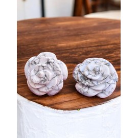 Howlite Flower Carved Howlite Crystal Rose Flower Handmade White Howlite Flower Healing Crystal Home Office Decor Crystal Gift 58-65MM Width