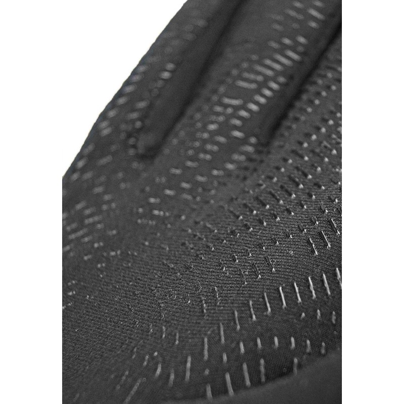 Reusch Dynamic Touch-TEC™ Adult Field Player Gloves Snug Fit and