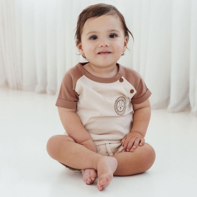 Aster & Oak Lion Embroidered Raglan Tee, 5Y