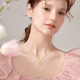 URONE Sun Necklace for Women Sterling Silver Gold Plated Sun Pendant Necklace Delicate Sun Celestial Jewellery Gifts for Women
