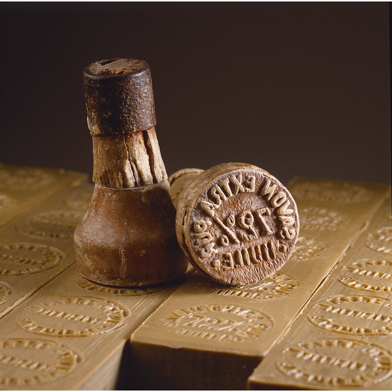 'Herbier': Violet Soap with Olive Oil, 250 g