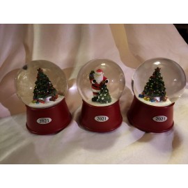 Wondershop Musical Snowglobe 2021 Lot Of 3