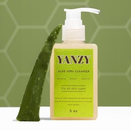 Aloe Vera cleanser for cleansing, brightening, skin repair, calming,  and nourishing sensitive and normal skin. - SIZE: MINI
