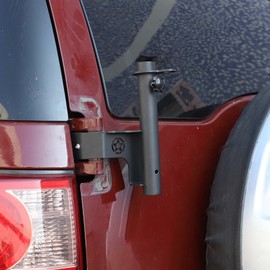 Suitable for Toyot@ FJ Cruiser 2007-2021 Flag Pole Holder Hitch Mount Flagpole Holder, Exterior Tailgates Flag Pole Holder Accessories