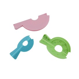 3 Reusable Plastic Pom Pom Maker Set - 5cm, 7cm & 9.5cm