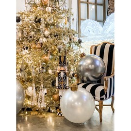 Holiball - Adorno inflable para día festivo – Uso en interiores y exteriores, reutilizable y fácil de almacenar, la mejor decoración navideña – 18 pulgadas – Rojo clásico