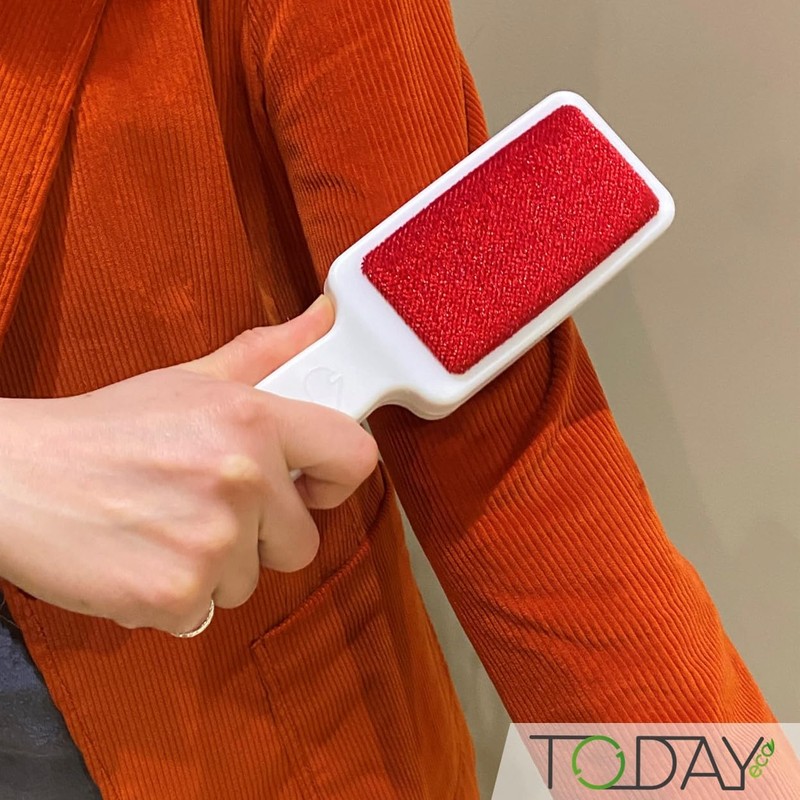 Today - Double Sided Velvet Clothes Brush - Removes Fur