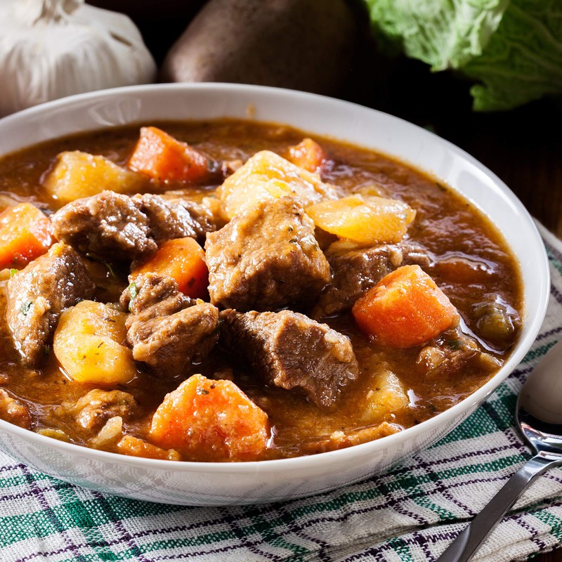 Armour Star Classic Homestyle Beef Stew, Canned Food, 12 -