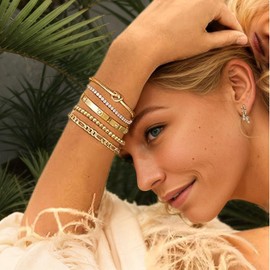 Lubgitsr 5 Pcs Women's Gold Bracelet Cuff Bracelet Set, 14K Gold Plated Stacking Bracelets, Adjustable Link Charm Bracelet Set, Gold Jewellery Gifts Set for Women