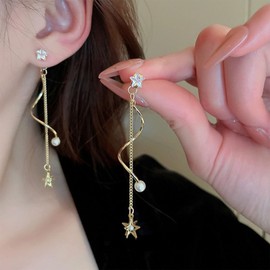 Star Earrings for Women Long Star Tassel Earrings Dangle Fringe Zircon Faux Pearl Star Tassel Earrings Spiral Pearl Drop Earrings Curve Twist Shape Trendy Earrings for women (Gold)