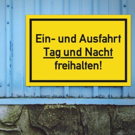 TypeStoff FS-01338 Notice Sign with Saying - Einund Ausfahrt freihalten - Sign 30 x 20 cm Made from Sturdy PVC Hard Foam Board 3 mm with UV Protection