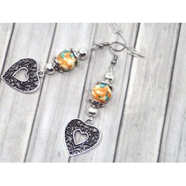 Jade pearl earrings for women tinted in orange and blue and filigree pendant in the shape of a heart
