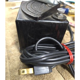 Lionel Multivolt Transformer  1025 45 Watt   Refurbished