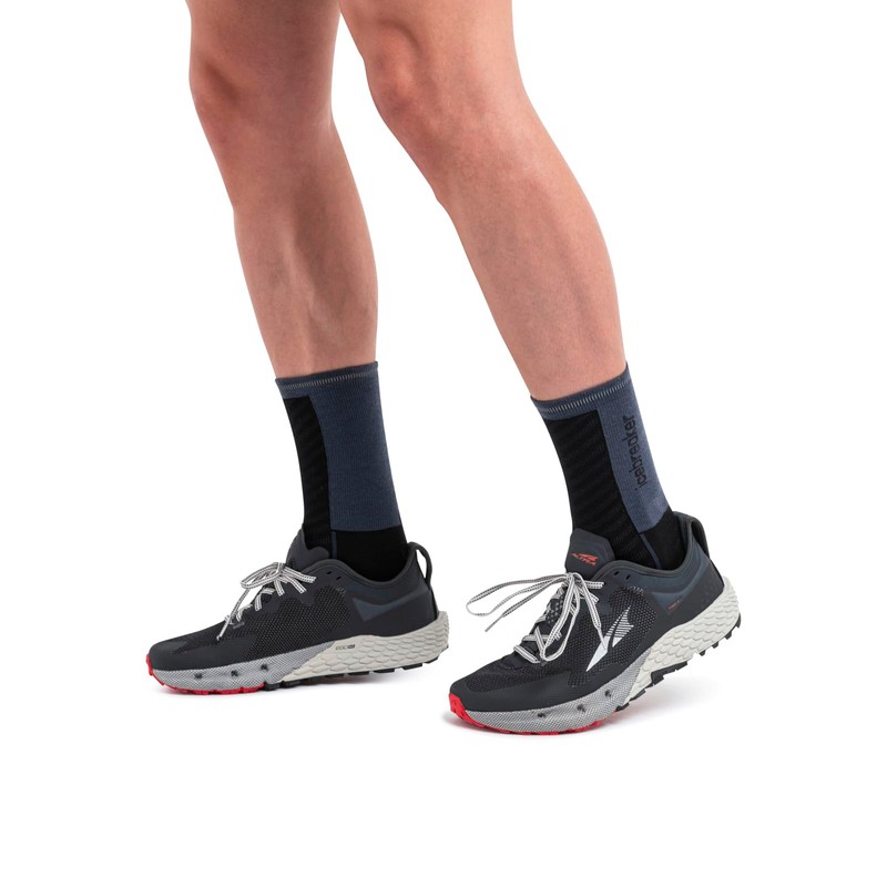 Icebreaker Men's Merino Blend Run+ Ultralight Crew - Black/Graphite -