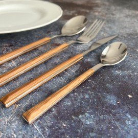 16Pc Cutlery Set Wood Grain Effect Tableware Stainless Steel ABS Handle - BWD