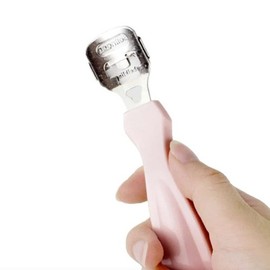 Domestic finger callus remover, palm remover, hand corn cutter, foot sole corn cutter, heel callus remover, heel razor / 국산 손가락 굳은살 제거 손바닥 제거기 손 티눈 칼 발바닥 콘커터 발꿈치 각질 뒷꿈치 발 뒤꿈치 면도기