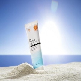 Atti3 Inn 1 Sun Block-UV protection whitening / Atti3인1선블록-자외선차단미백