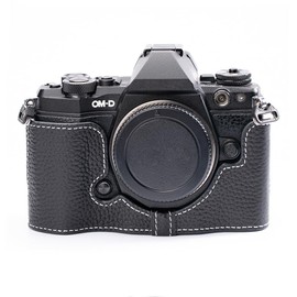 Leather Vintage Half-case Camera Protection case, Handcrafted Camera case, Suitable for Olympus OM-D E-M5 Mark II (Black)