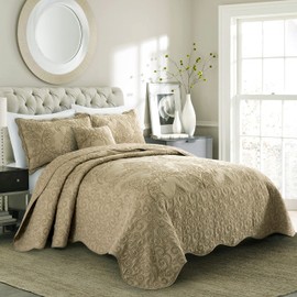 BYTIDE Quilt Bedspread Oversized King 4 Piece Bedding Set 120" x 120" Elegant Antique Classy Damask Embroidery with Scallop Edges, Ultra Soft Lightweight Coverlet, Brown