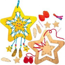 Baker Ross AX407 Star Wooden Dreamcatcher Kits - Pack of 4, Create Your own Dreamcatcher Kits for Kids Arts and Crafts, Wall Decorations for Girls and an Introduction to Sewing