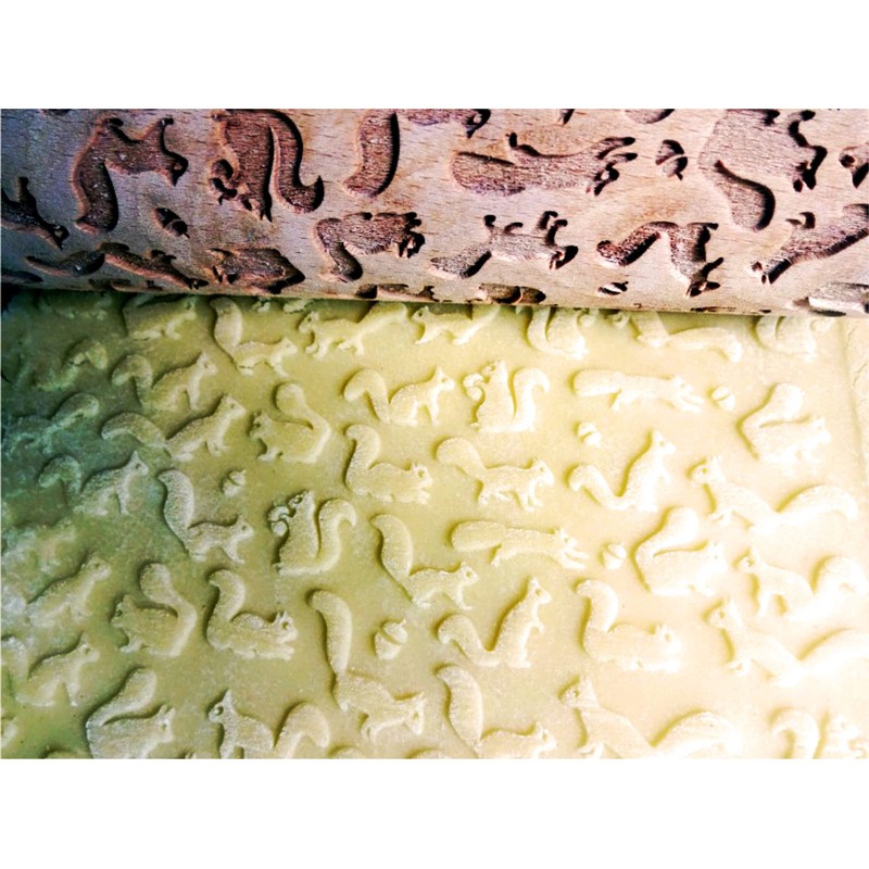 FUNNY SQUIRRELS PATTERN EMBOSSING ROLLING PIN LASER ENGRAVED ROLLING PIN