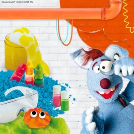 Lisciani - WOOZLE GOOZLE The Foam Lab - Discover the Science of Foam with Over 15 Safe, Fun Experiments - Experiment Set for Children from 8 Years