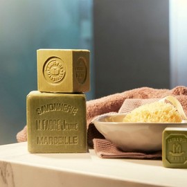 Marius Fabre 갤러리아 마리우스파브르마르세유 올리브솝 큐브비누 세트(200gx3개) GALLERIA Marius Fabre Marseille Olive Soap Cube Set (200g x 3 pieces)