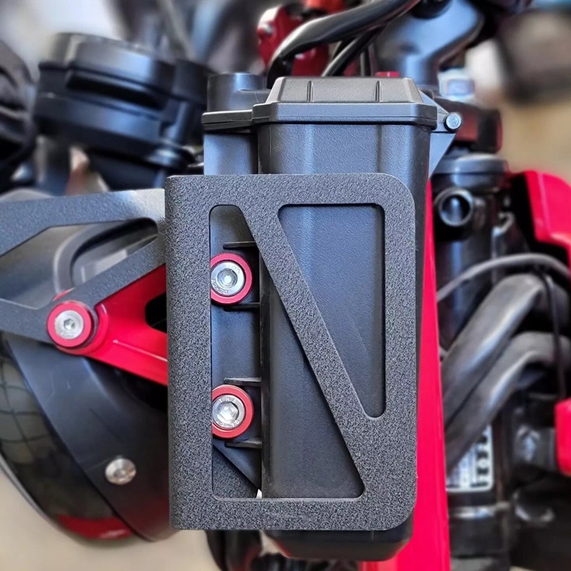 MOJO CUSTOMS TOOLBOX GUARD AND RELOCATING BRACKET FOR HONDA TRAIL