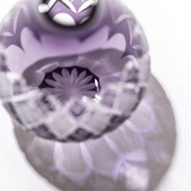 Taimuro Koubou TB90461M Edo Kiriko Yarai Fish Crest Drop (Edo Purple) in Wooden Box Made in Japan