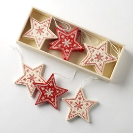 Box of 12 Traditional Vintage Style Red/Cream Wooden Star Shapes Christmas Tree Decorations by Heaven Sends