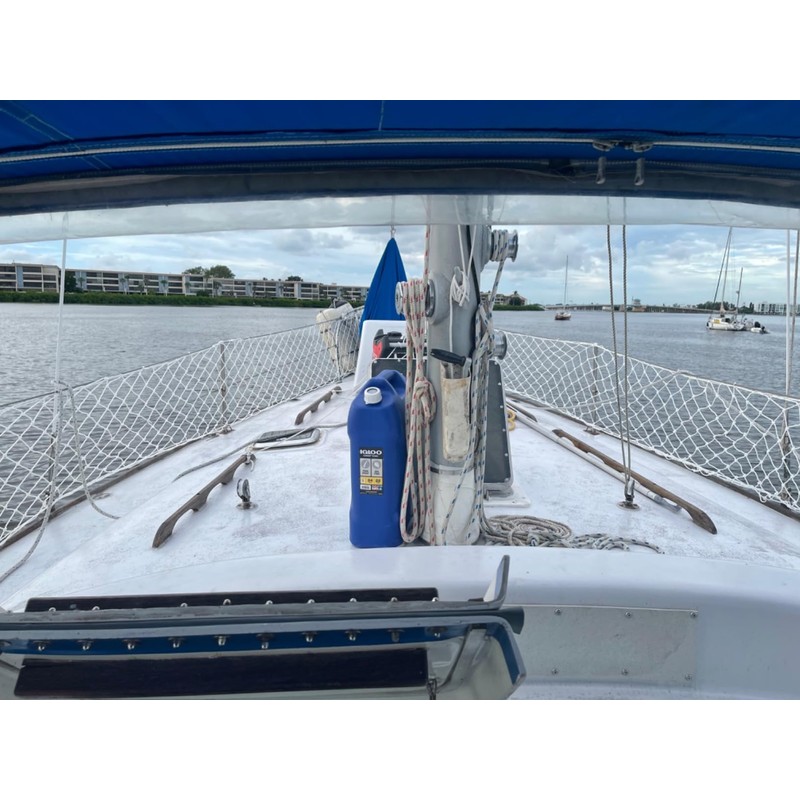 Salty Reef Marine Hardware Safety Netting for Boat Lifeline, Railing,