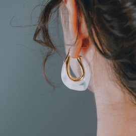 Resin Gold Huggie Hoop Earrings Chunky Statement Vintage Earrings Cute Summer Acrylic Drop Earring Unique Trendy Jewelry Gifts for Women(White)