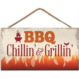 TOMATO FANQIE BBQ Chillin & Grillin Barbecue Outdoor Garden Plaque Kitchen Bar Shed Sign Gift for Dad (US-G061)