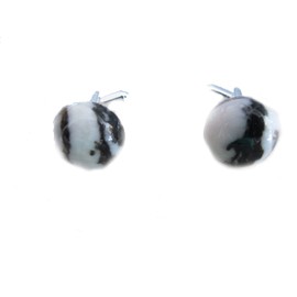 Sardonyx Cabochons Attract Attention to These Men's Cufflinks