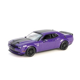 Truck 1/64 2023 Dodge Challenger SRT Hellcat Jailbreak, Plum Showroom Floor 7 68070-A