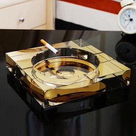 Gold Crystal Glass Ashtray Creative Personality Gift Outer Diameter 15 x 15 x 3 cm, Inner Diameter 11 x 11 x 2 cm