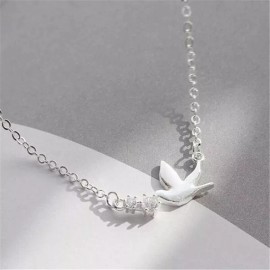 ZARD Delicate Dove Charm Pendant Necklace in 925 Sterling Silver