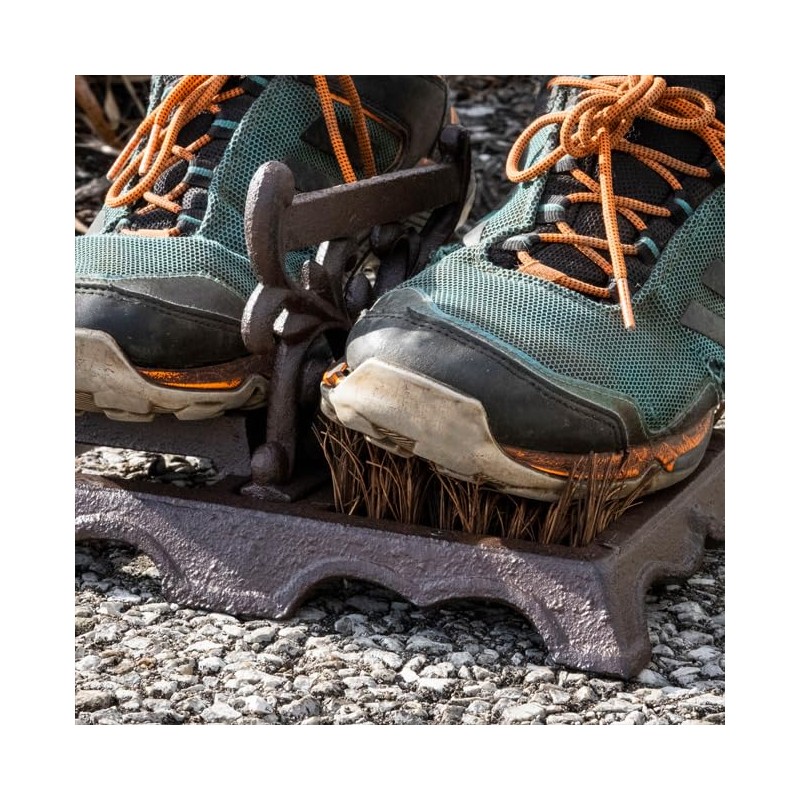Dual Esschert Design Cast Iron Boot Brushes with Scrapers