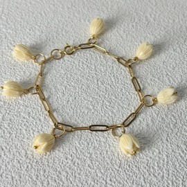 On Trend Jewelry Cute Beach Sea Gorgeous Hawaiian Pikake Paper Clip Stainless Steel Adjustable Bracelet