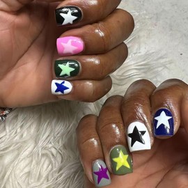 Press on Nails Short Square Mismatched Fake Nails Full Cover Pink Black White Y2K Press on Nails Star False Nails with Designs Glossy Glue on Nails Cute Acrylic Nails Artificial Nails for Women Girls