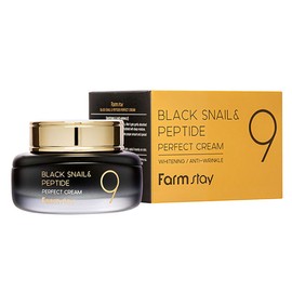 55ml cream for women that fills moisture one level deeper at the same time / 한 단계 더 깊이 수분을 동시에 채우는 여성용크림 55ml