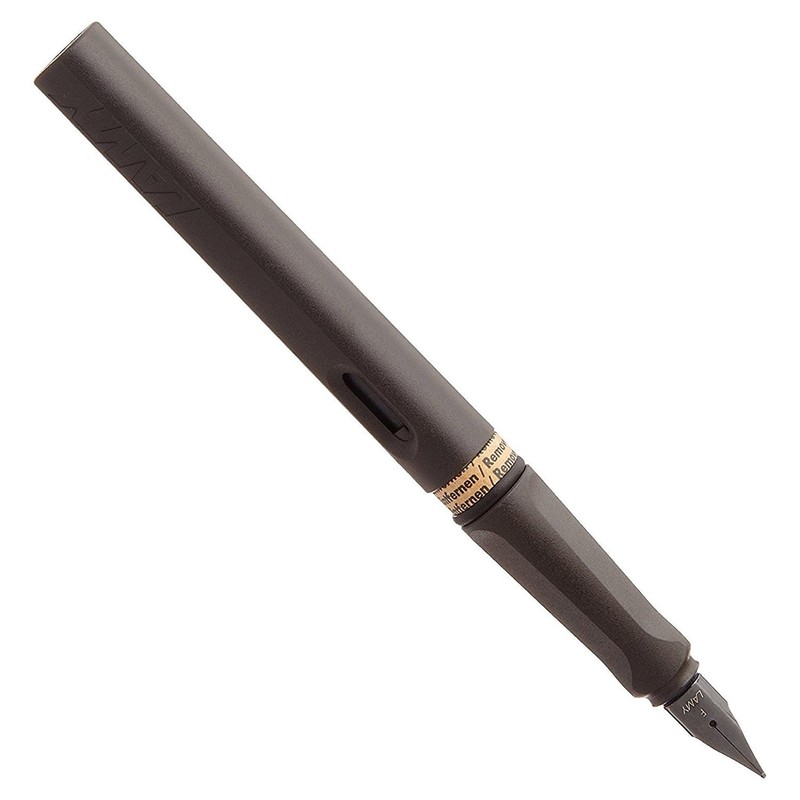 LAMY Safari Fountain Pen, Charcoal Black, Size B (Bold)