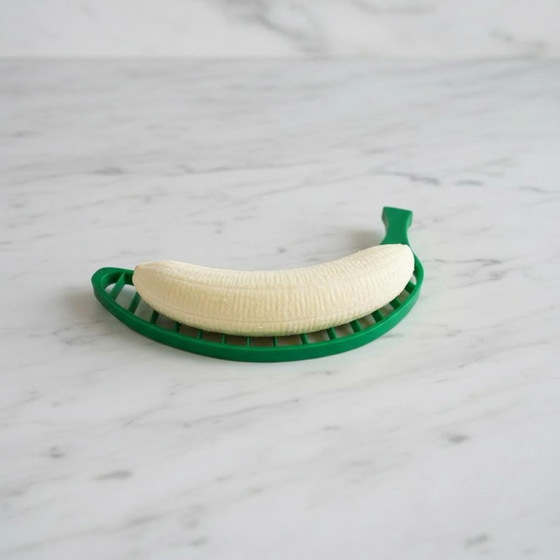 Banana Slicer Kitchen Gadget - Quick and Even Banana Cutter