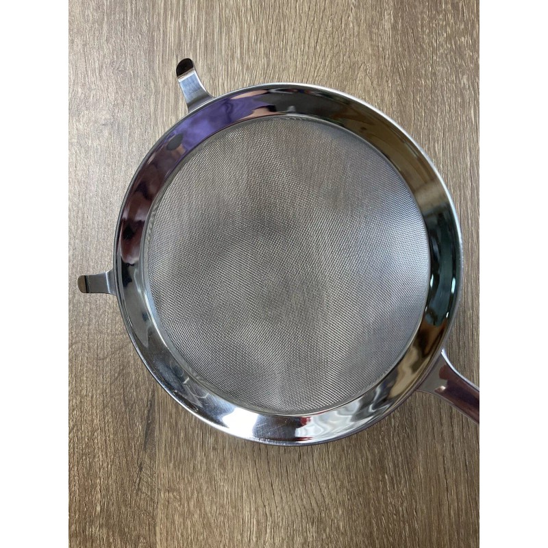 Le Creuset 6" Mesh Large Strainer LE CREUSET 15" Long